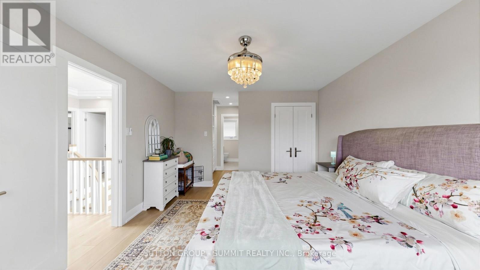 2427 Ravensthorpe Crescent, Mississauga, Ontario  L5C 2Y4 - Photo 25 - W13024918