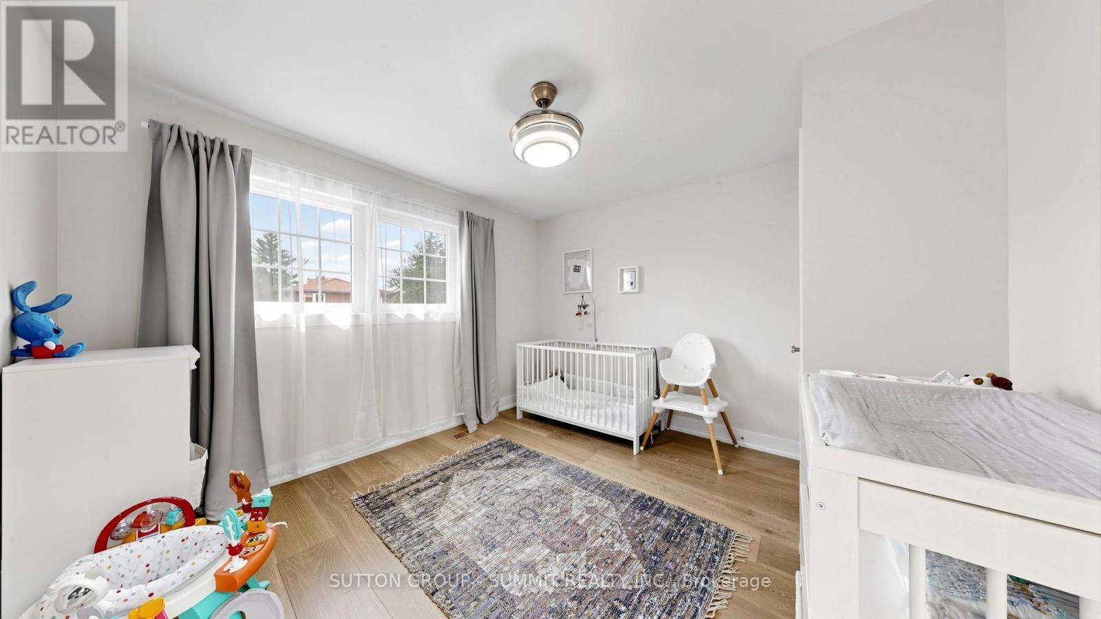 2427 Ravensthorpe Crescent, Mississauga, Ontario  L5C 2Y4 - Photo 29 - W13024918