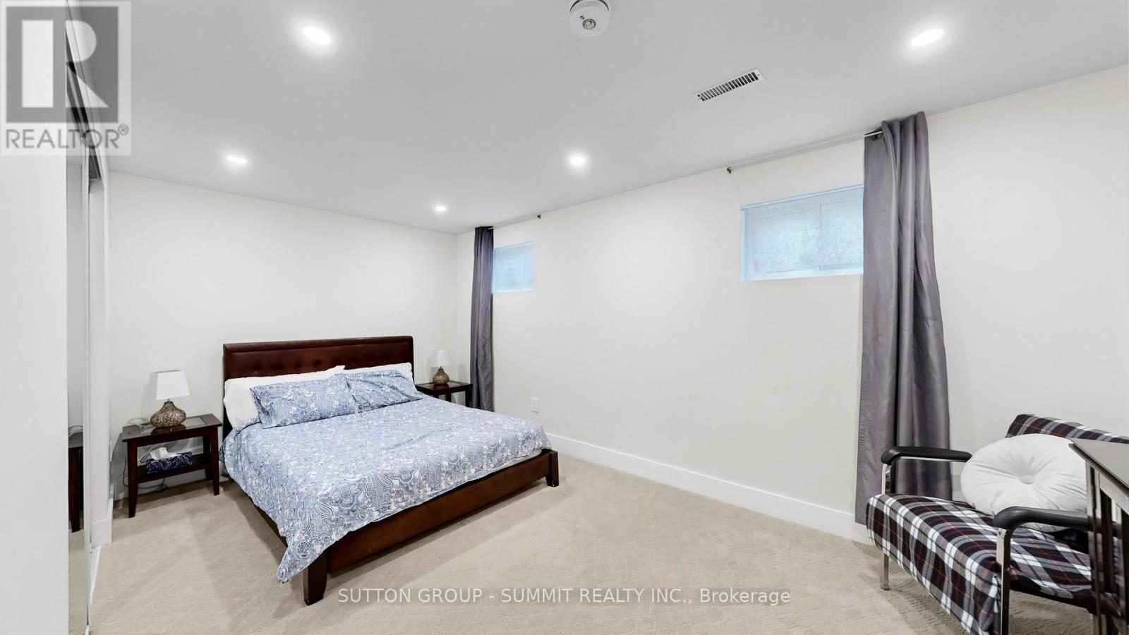 2427 Ravensthorpe Crescent, Mississauga, Ontario  L5C 2Y4 - Photo 40 - W13024918