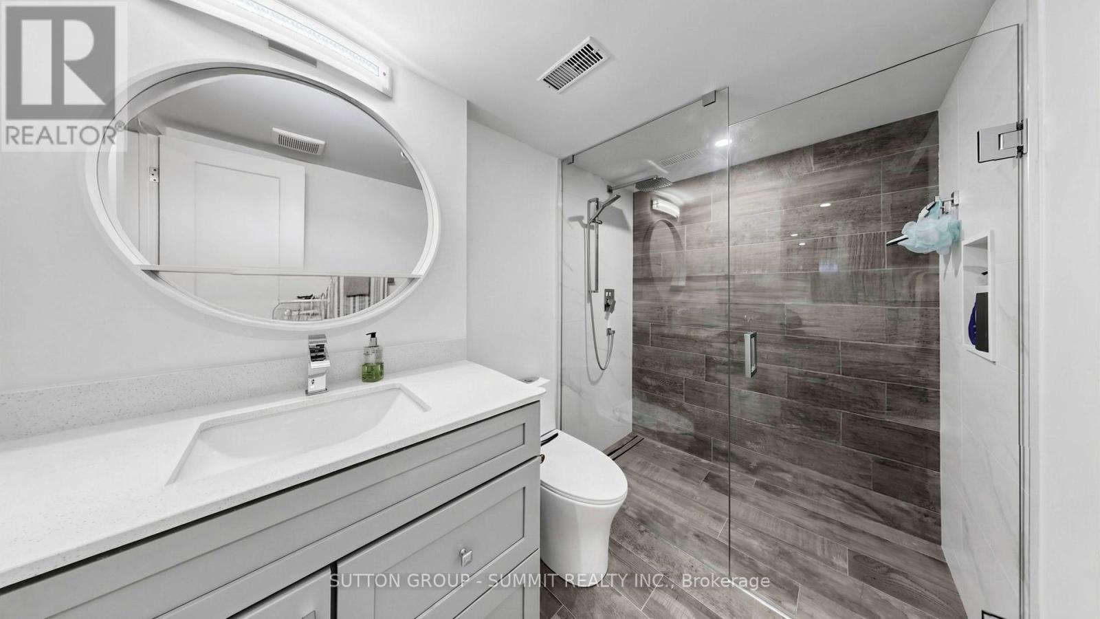 2427 Ravensthorpe Crescent, Mississauga, Ontario  L5C 2Y4 - Photo 42 - W13024918