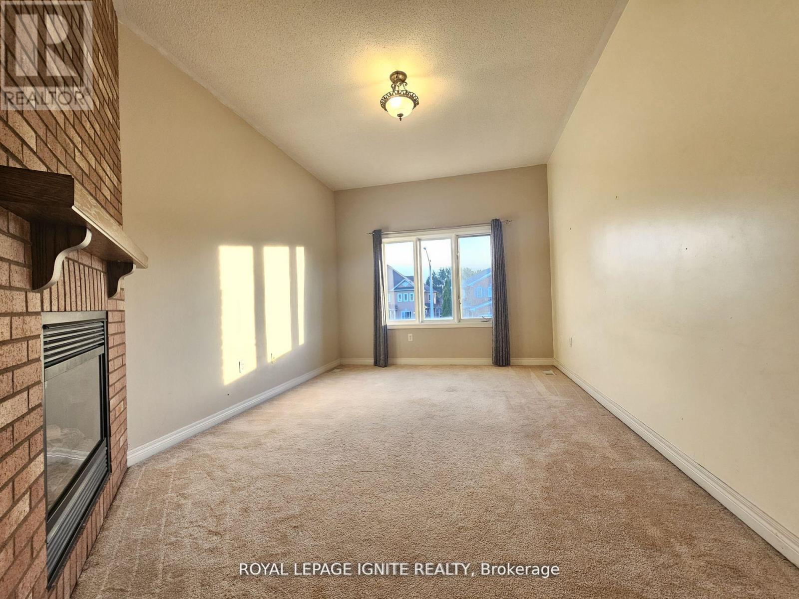 60 Pressed Brick Drive, Brampton, Ontario  L6V 4K3 - Photo 9 - W13024940