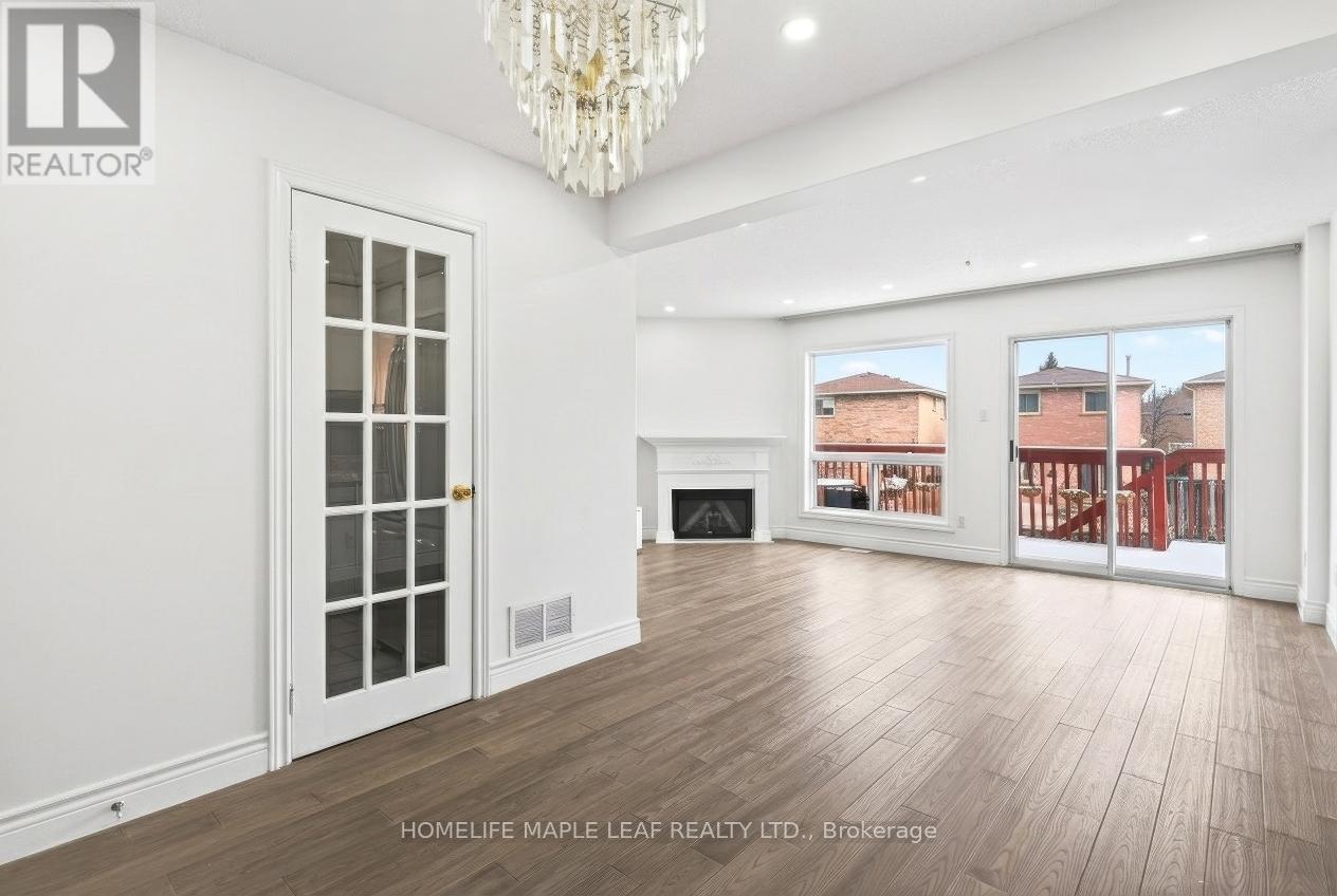 735 Constellation Drive, Mississauga, Ontario  L5R 2V7 - Photo 13 - W13024966