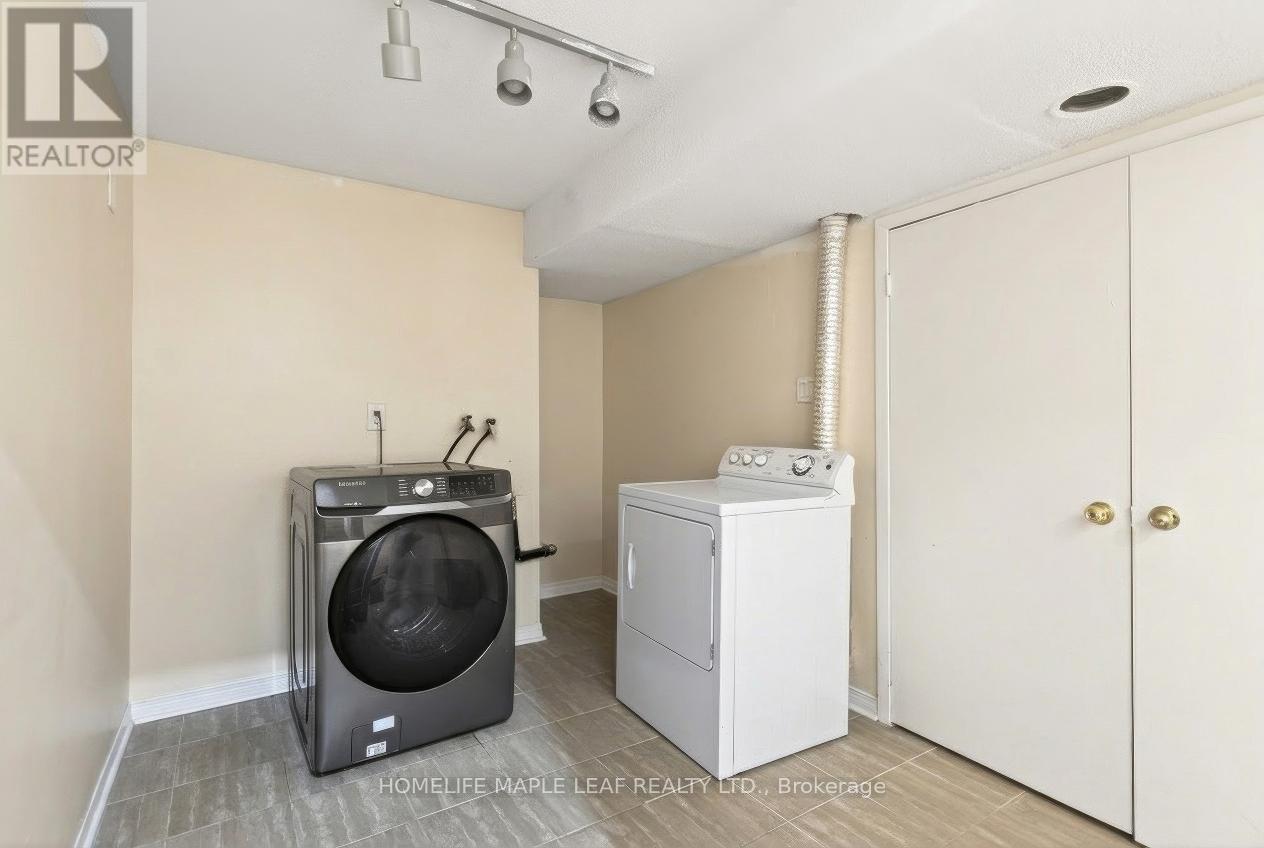 735 Constellation Drive, Mississauga, Ontario  L5R 2V7 - Photo 21 - W13024966