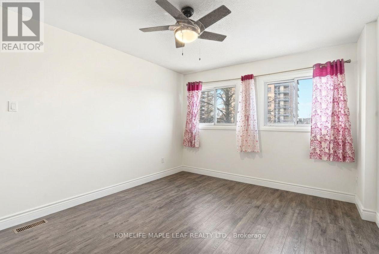 735 Constellation Drive, Mississauga, Ontario  L5R 2V7 - Photo 29 - W13024966