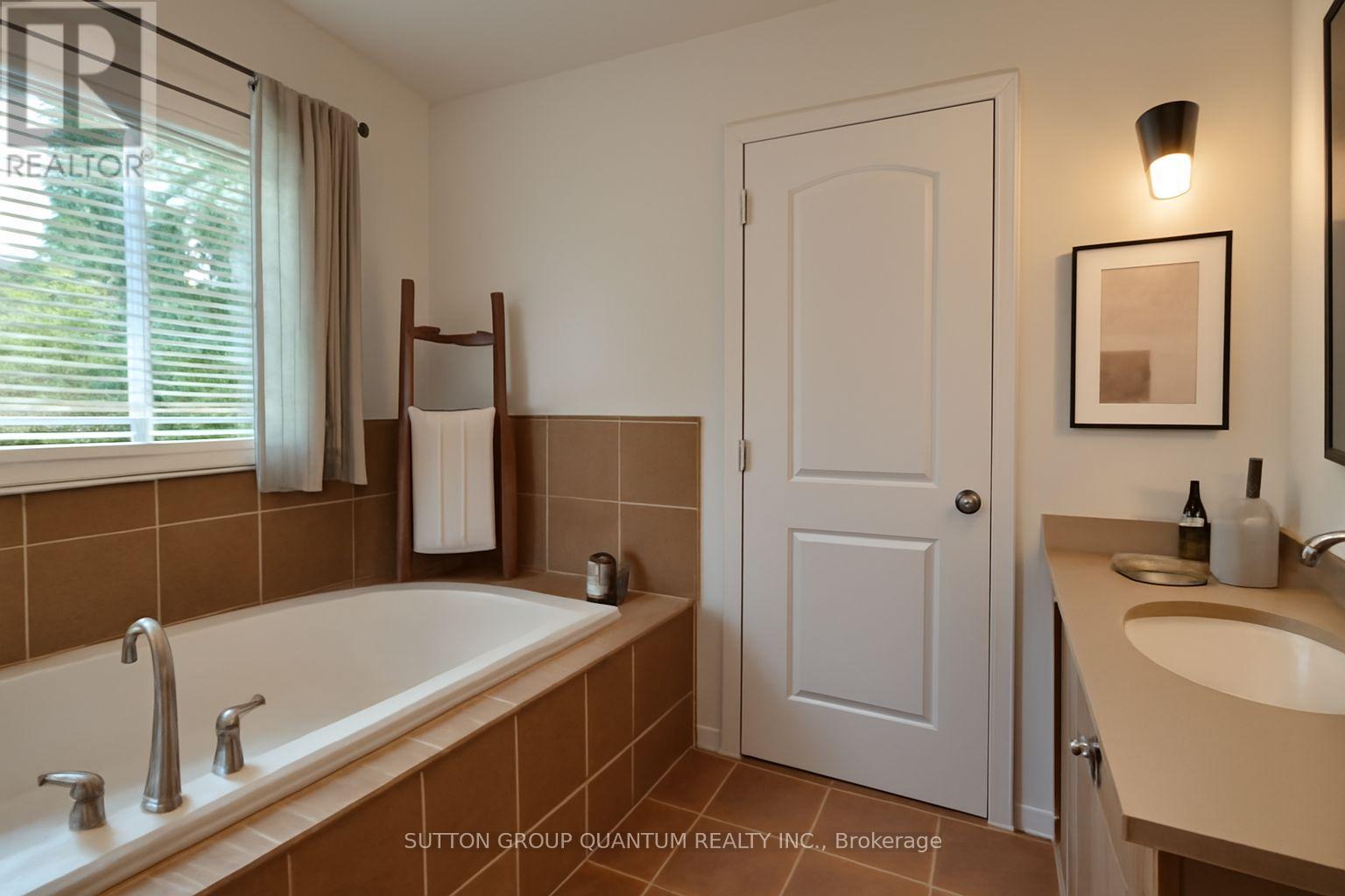 491 Pettit Trail, Milton, Ontario  L9T 6N9 - Photo 13 - W13024976