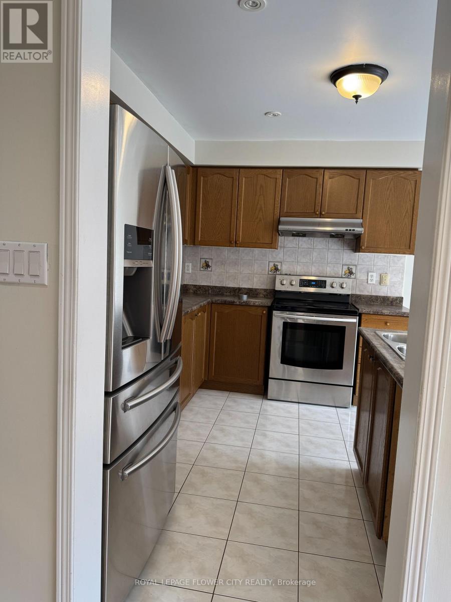 Upper - 58 Brentcliff Drive, Brampton, Ontario  L7A 2N2 - Photo 21 - W13024994