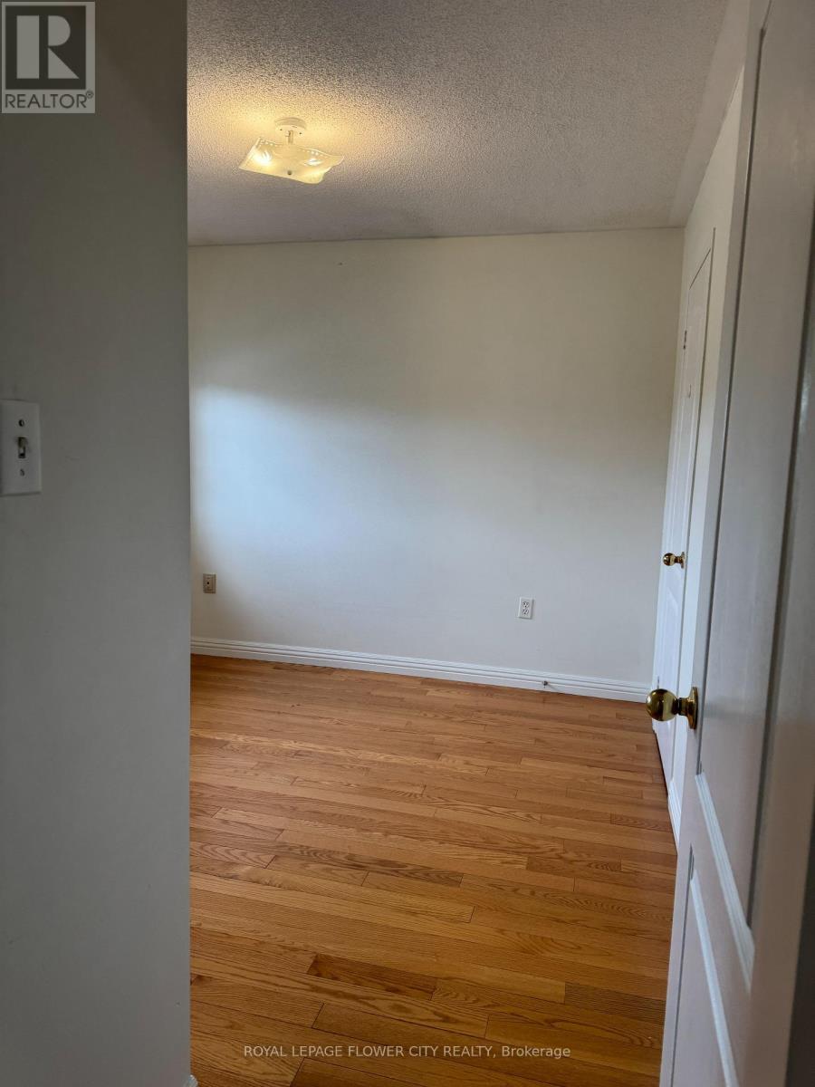 Upper - 58 Brentcliff Drive, Brampton, Ontario  L7A 2N2 - Photo 31 - W13024994