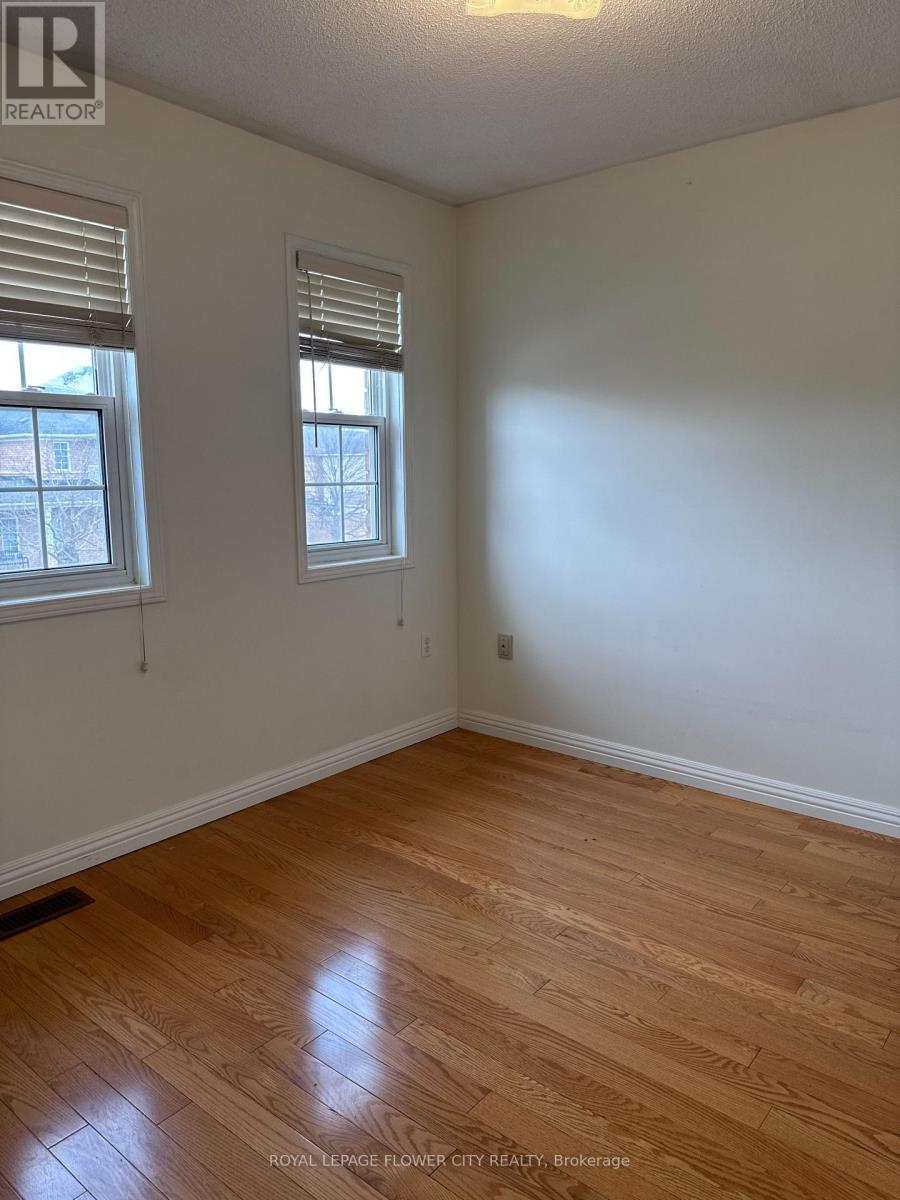 Upper - 58 Brentcliff Drive, Brampton, Ontario  L7A 2N2 - Photo 32 - W13024994