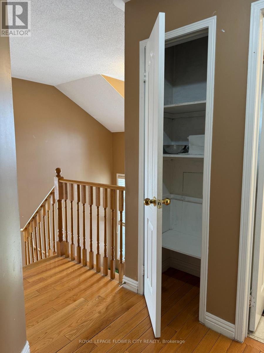 Upper - 58 Brentcliff Drive, Brampton, Ontario  L7A 2N2 - Photo 41 - W13024994