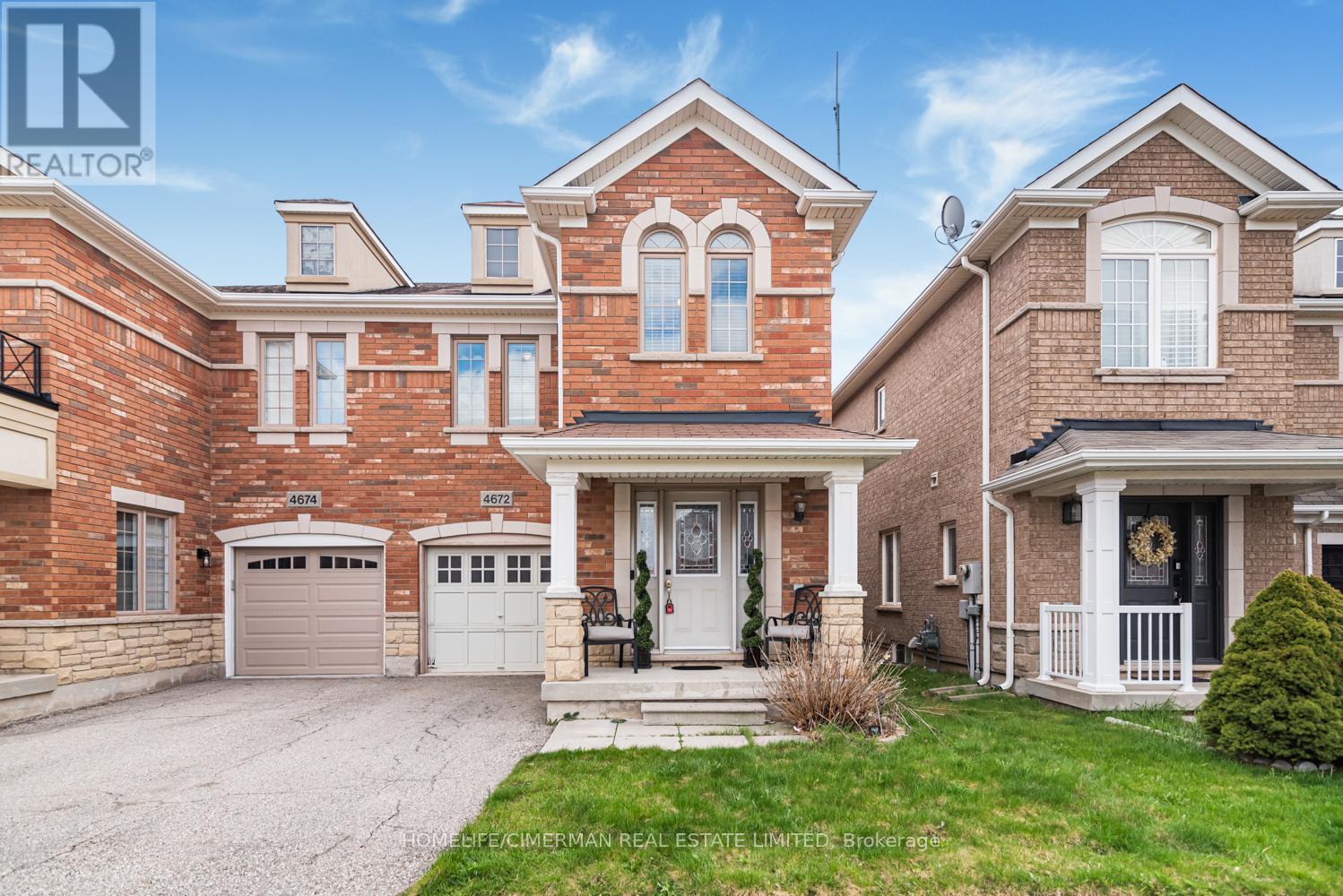 4672 Thomas Alton Boulevard, Burlington, Ontario  L7M 0G1 - Photo 3 - W13025026