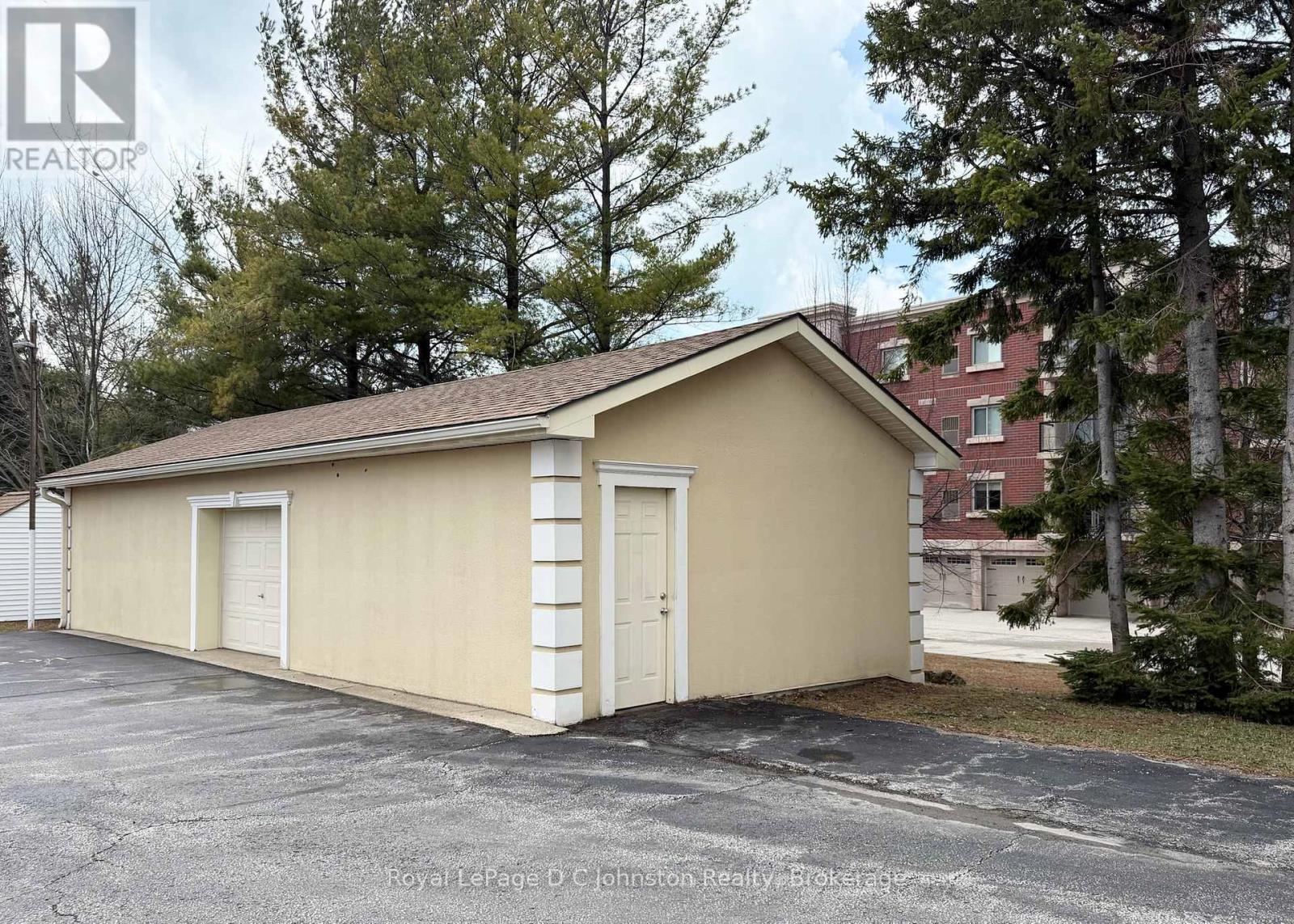 103 - 229 Adelaide Street E, Saugeen Shores, Ontario  N0H 2L0 - Photo 17 - X12098720