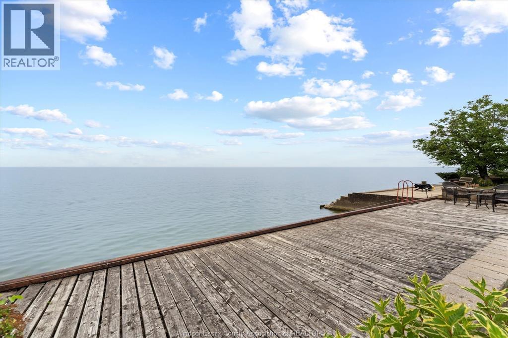 696 Old Tecumseh Road, Lakeshore, Ontario  N0R 1A0 - Photo 21 - 26008773