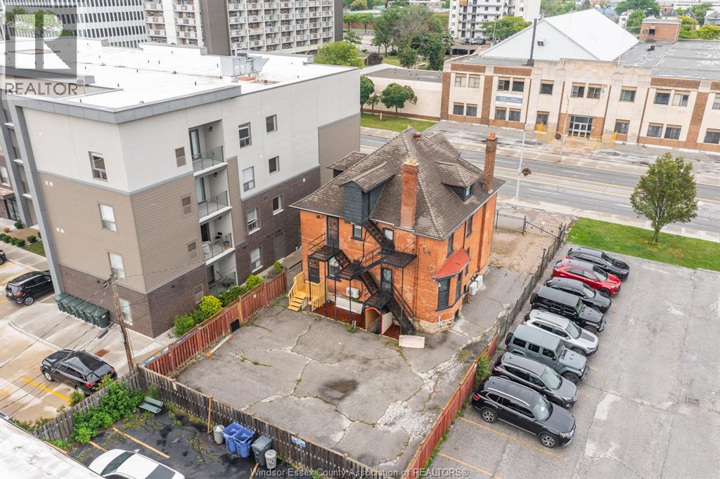 961 Ouellette Avenue Unit# 2, Windsor, Ontario  N9A 4J5 - Photo 43 - 26008763