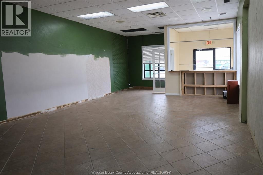 2040 Lauzon Road, Windsor, Ontario  N8T 2Z3 - Photo 5 - 26008746