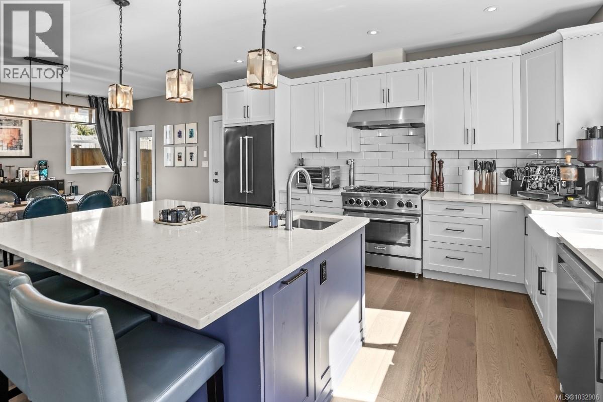 4255 Pullet Pl, Saanich, British Columbia  V8X 2N3 - Photo 14 - 1032906