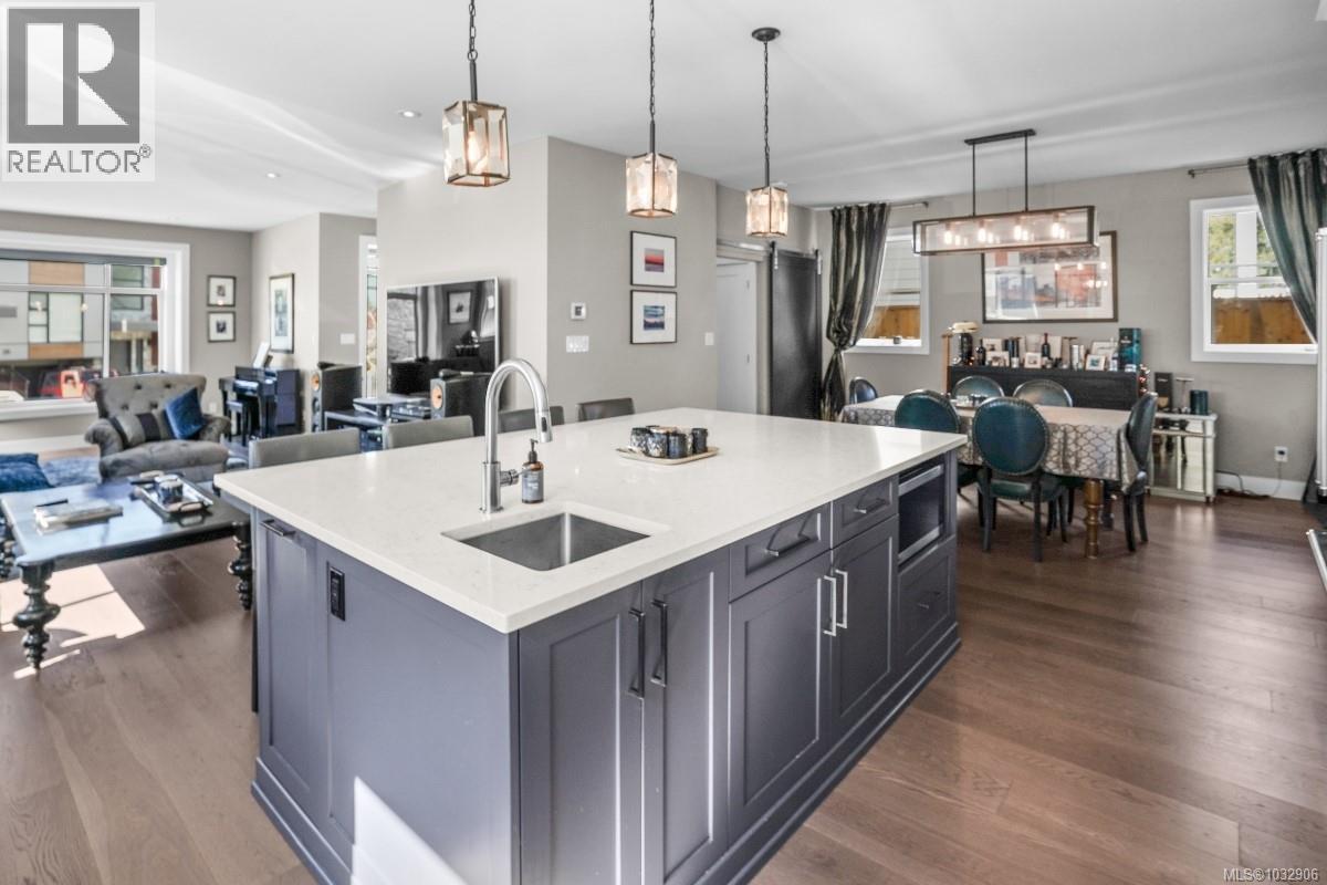 4255 Pullet Pl, Saanich, British Columbia  V8X 2N3 - Photo 16 - 1032906