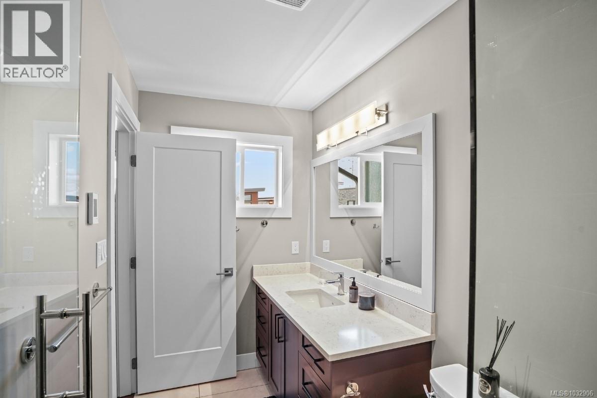 4255 Pullet Pl, Saanich, British Columbia  V8X 2N3 - Photo 40 - 1032906