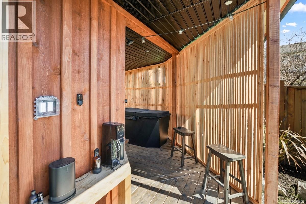 4255 Pullet Pl, Saanich, British Columbia  V8X 2N3 - Photo 51 - 1032906