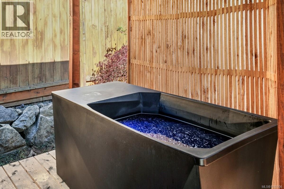 4255 Pullet Pl, Saanich, British Columbia  V8X 2N3 - Photo 53 - 1032906