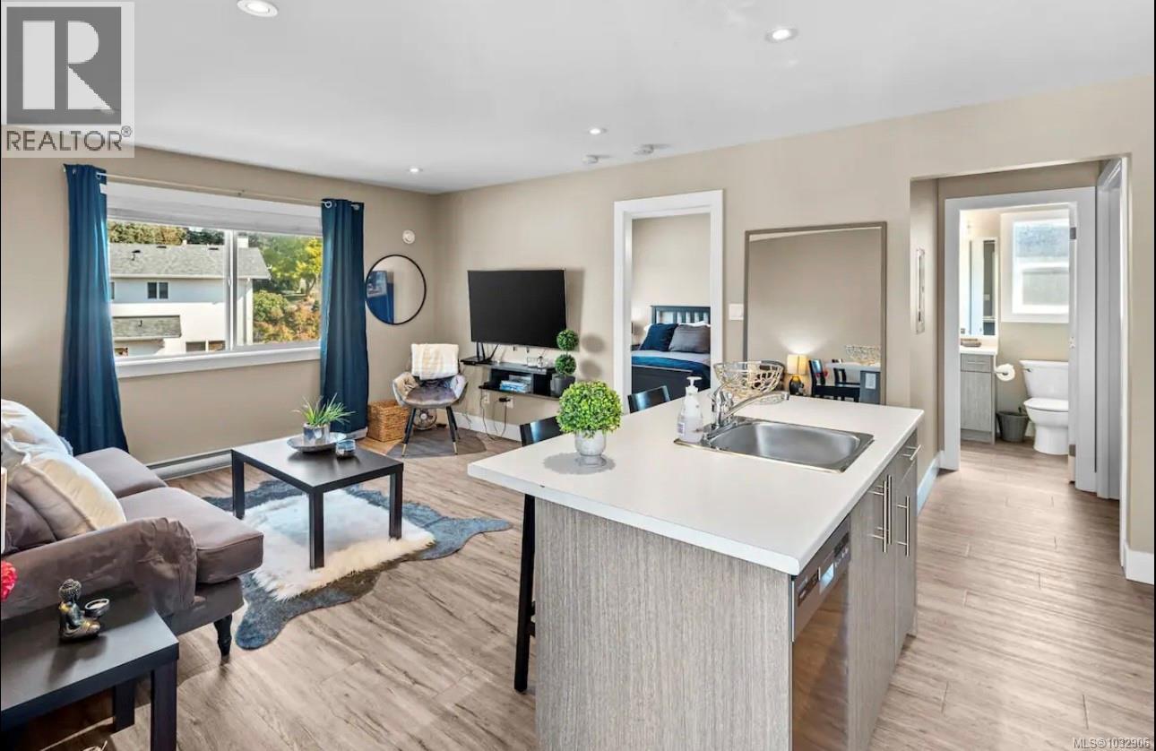 4255 Pullet Pl, Saanich, British Columbia  V8X 2N3 - Photo 57 - 1032906