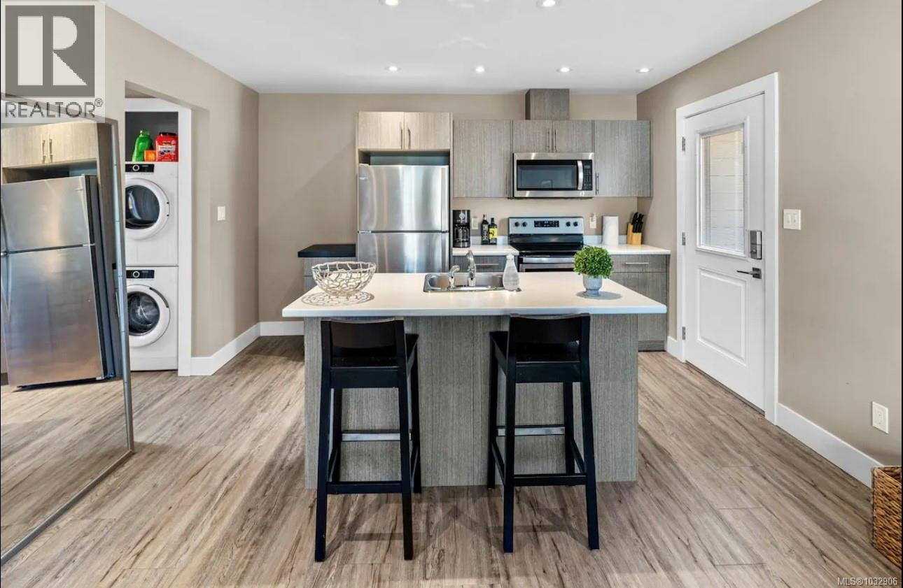 4255 Pullet Pl, Saanich, British Columbia  V8X 2N3 - Photo 58 - 1032906