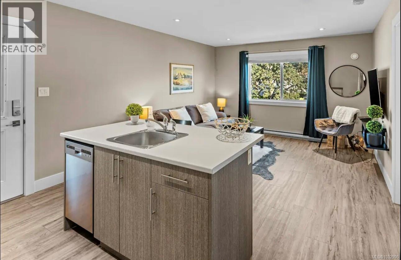 4255 Pullet Pl, Saanich, British Columbia  V8X 2N3 - Photo 59 - 1032906