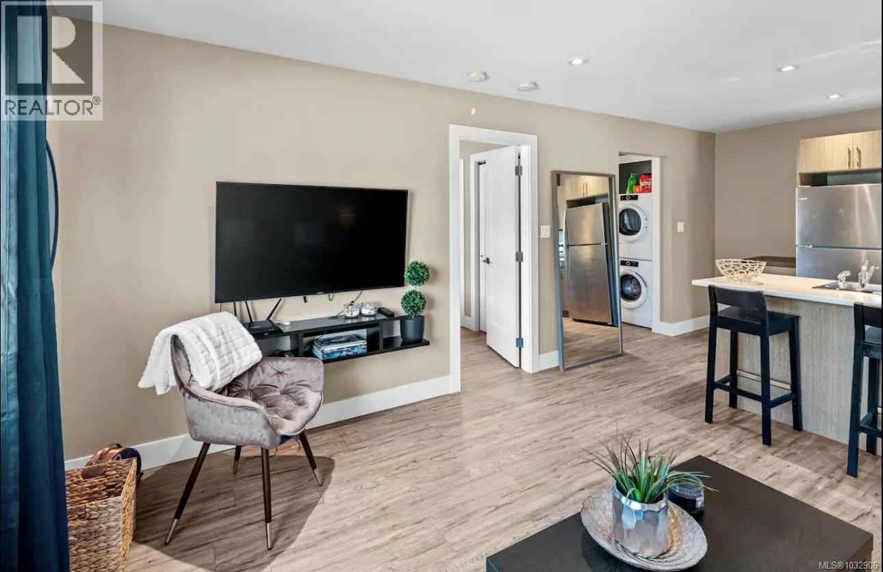 4255 Pullet Pl, Saanich, British Columbia  V8X 2N3 - Photo 61 - 1032906