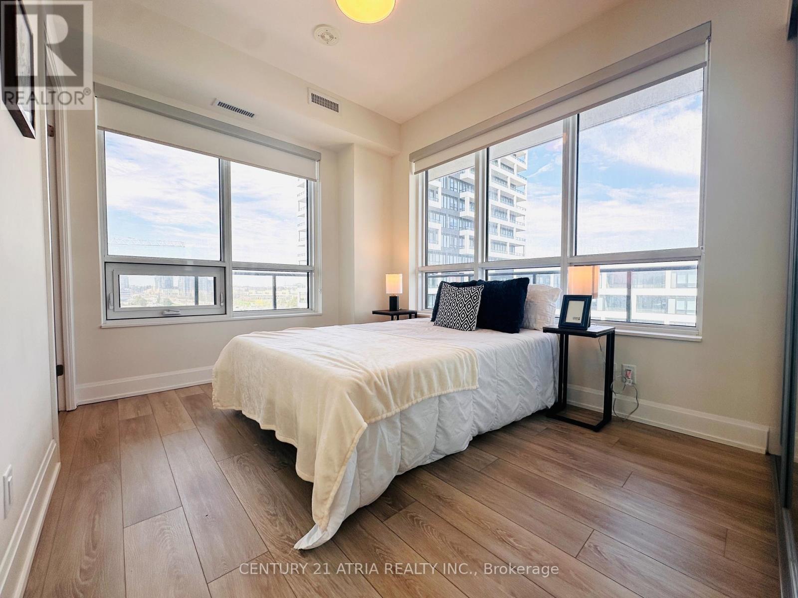 1008 - 18 Water Walk Drive, Markham, Ontario  L3R 6L5 - Photo 13 - N13024654