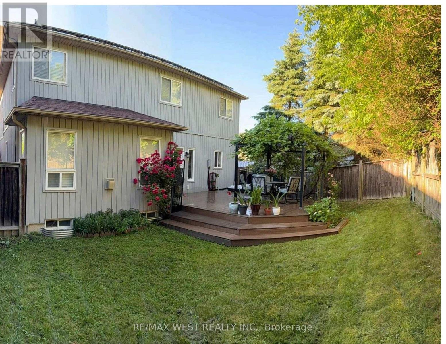 303 King Street E, East Gwillimbury, Ontario  L0G 1M0 - Photo 35 - N12977010