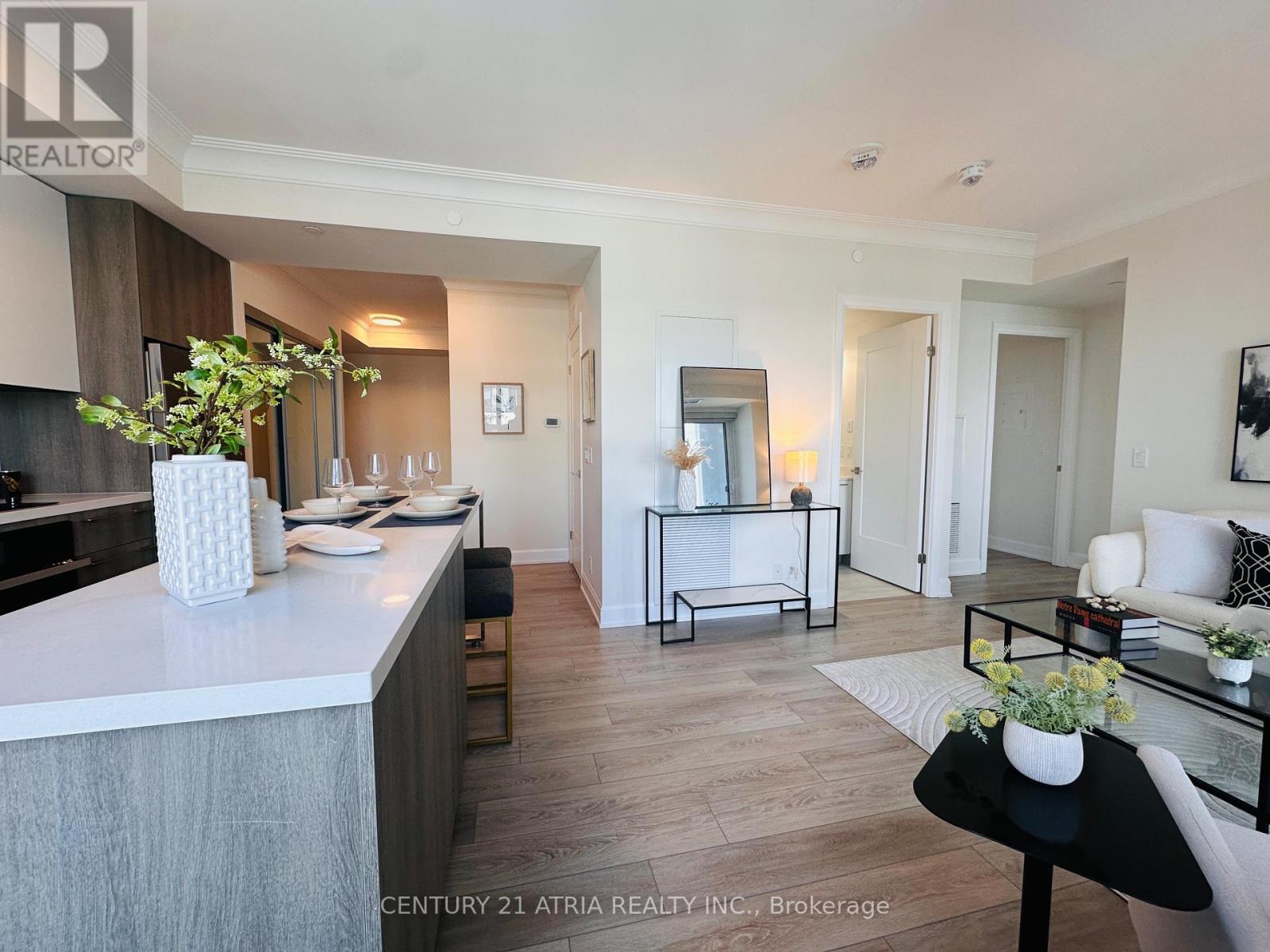 1008 - 18 Water Walk Drive, Markham, Ontario  L3R 6L5 - Photo 8 - N13024654