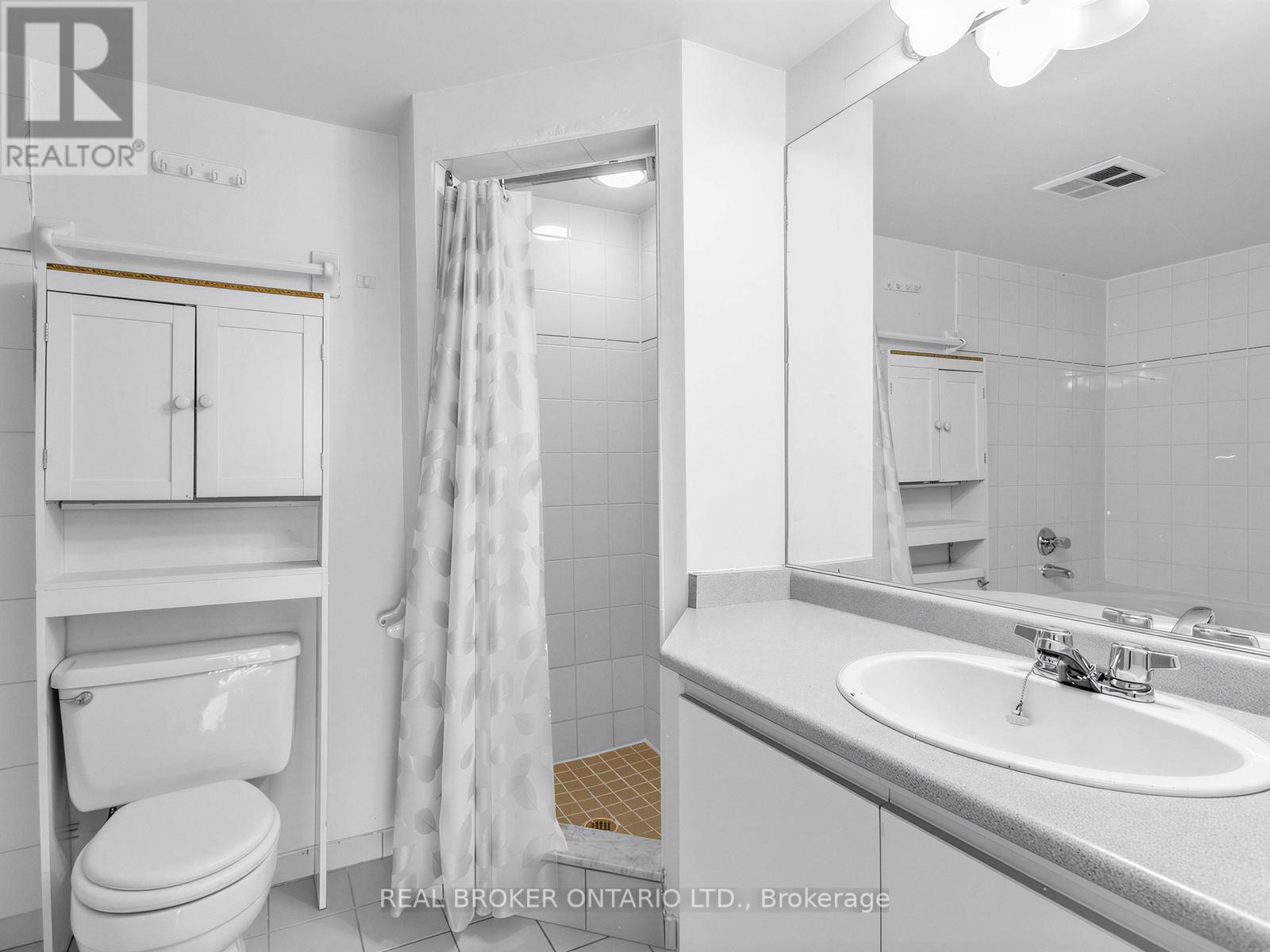 2106 - 3 Rowntree Road, Toronto, Ontario  M9V 5G8 - Photo 17 - W13024816