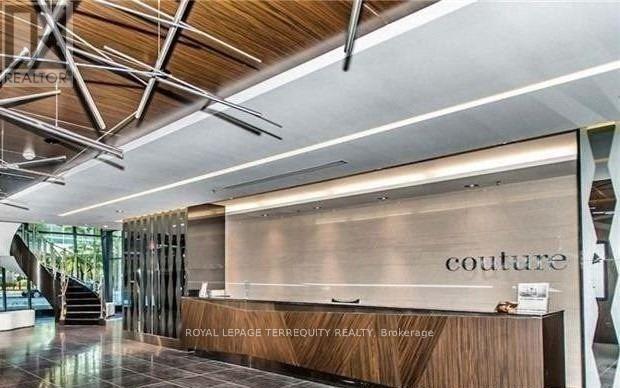 1806 - 28 Ted Rogers Way, Toronto, Ontario  M4Y 2J4 - Photo 25 - C13024960