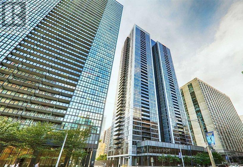 1806 - 28 Ted Rogers Way, Toronto, Ontario  M4Y 2J4 - Photo 23 - C13024960