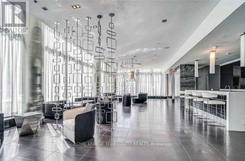 1806 - 28 Ted Rogers Way, Toronto, Ontario  M4Y 2J4 - Photo 29 - C13024960