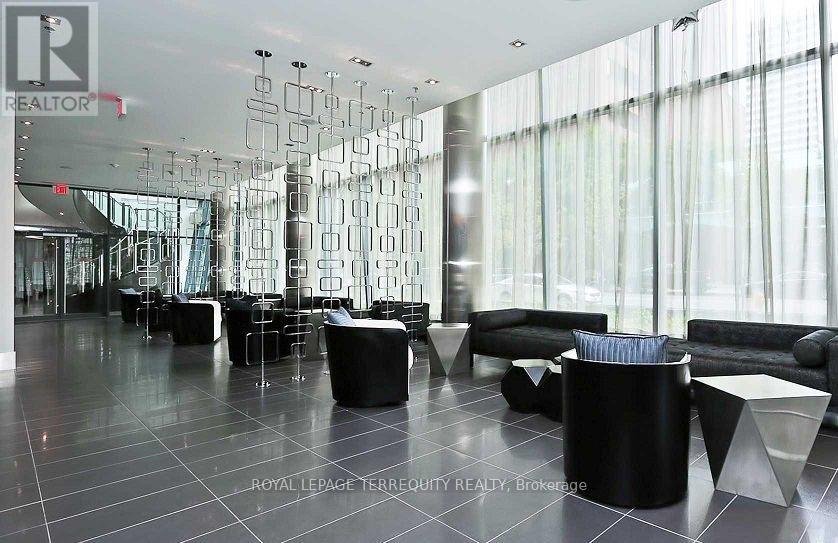 1806 - 28 Ted Rogers Way, Toronto, Ontario  M4Y 2J4 - Photo 33 - C13024960