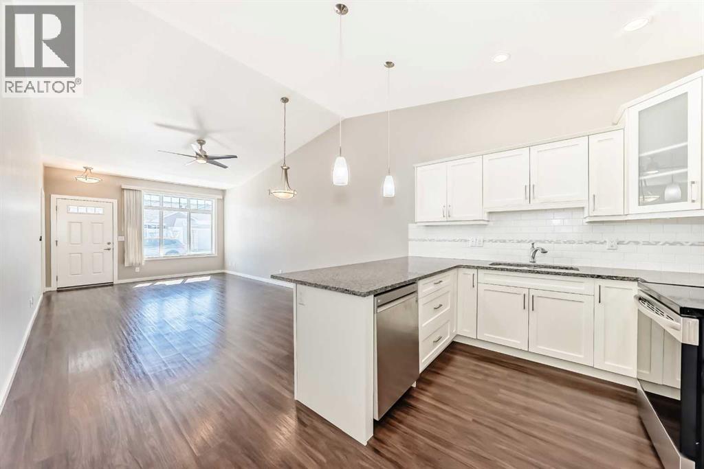 10 Sunvale Place Ne, High River, Alberta  T1V 0J3 - Photo 5 - A2303580