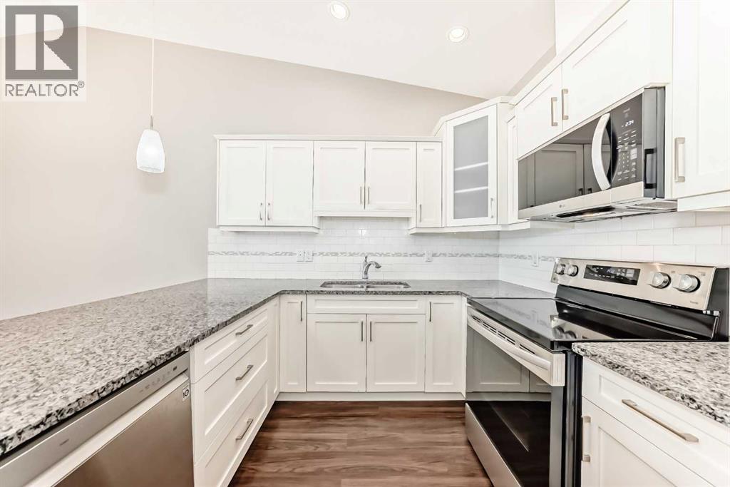 10 Sunvale Place Ne, High River, Alberta  T1V 0J3 - Photo 6 - A2303580