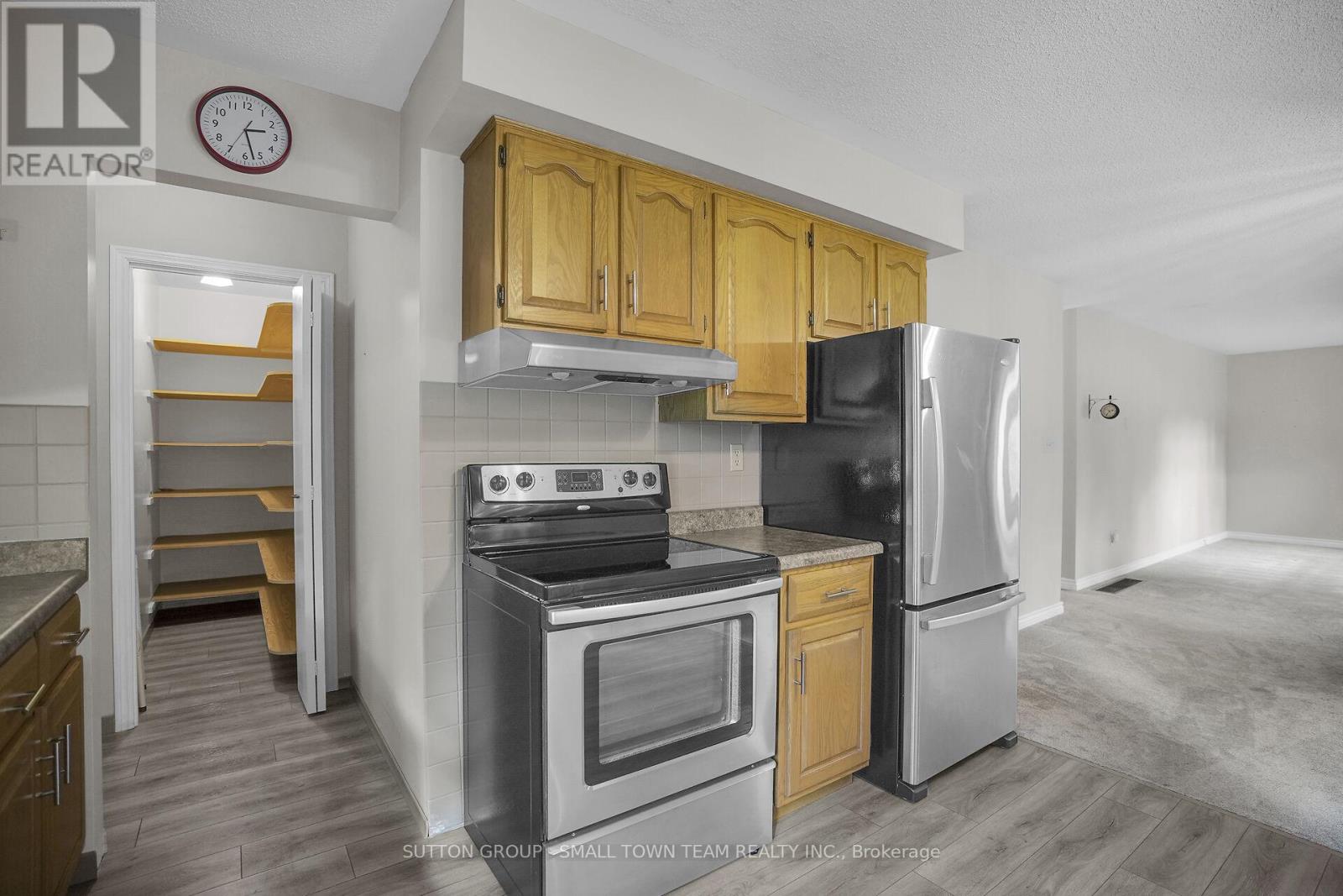 110 John Street W, South Huron, Ontario  N0M 1S2 - Photo 14 - X12473364