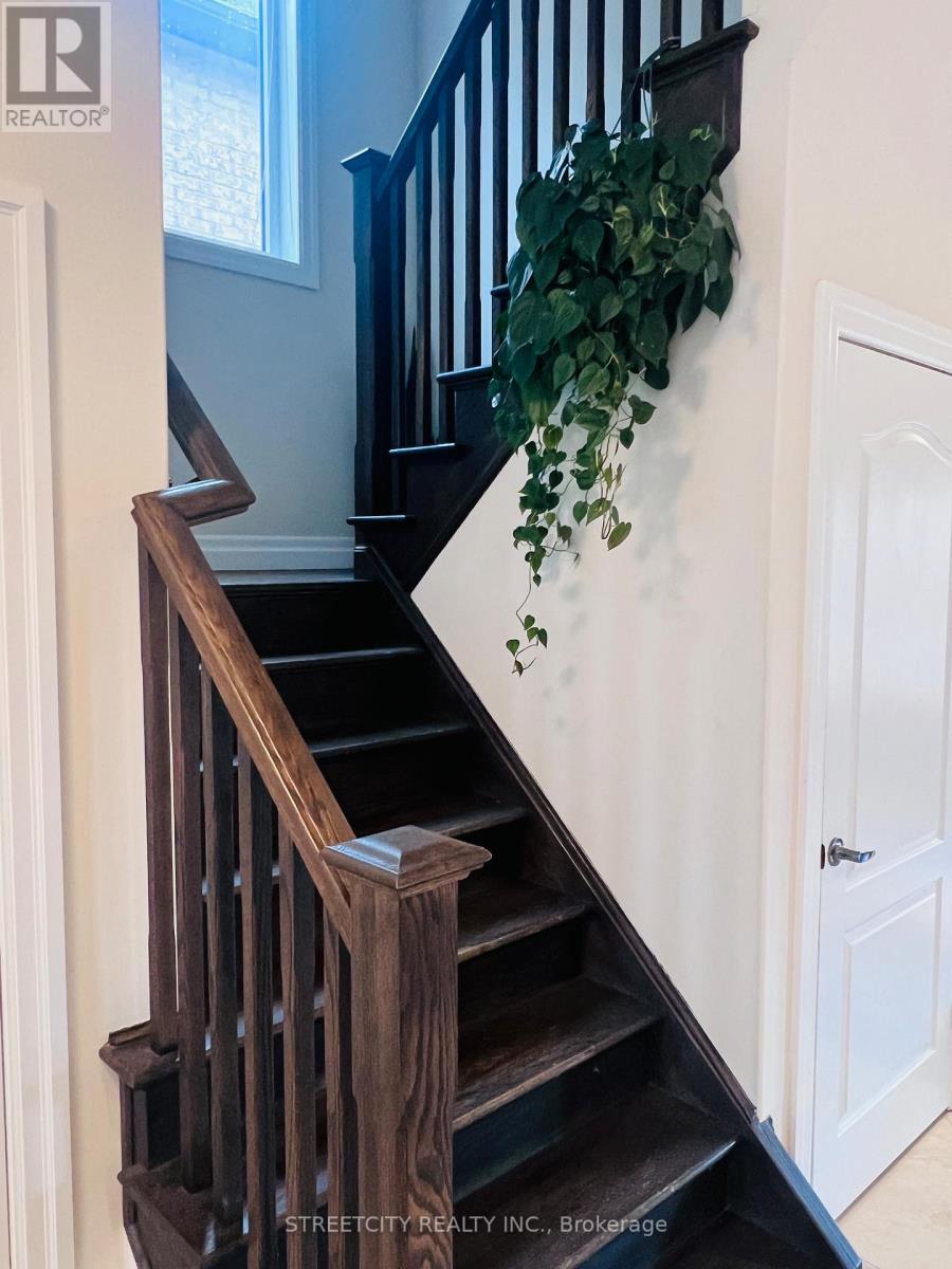 878 Zaifman Circle, London North, Ontario  N5X 0M9 - Photo 15 - X13024390