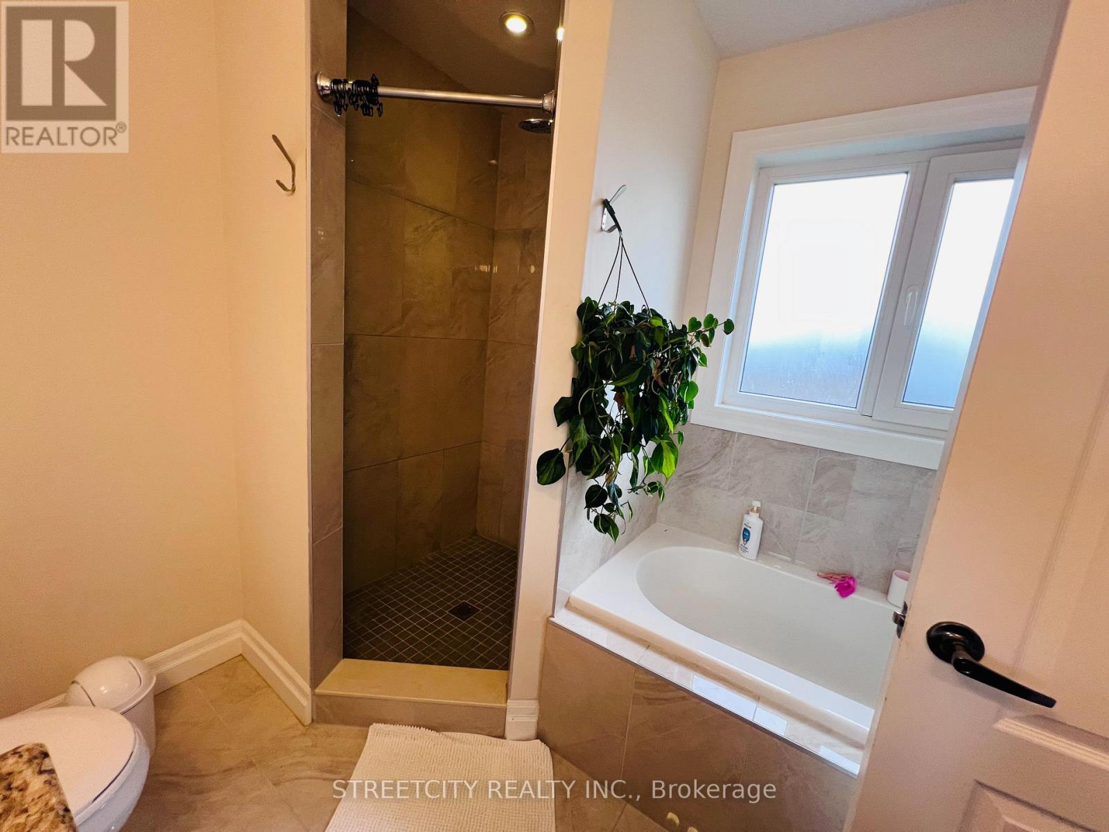 878 Zaifman Circle, London North, Ontario  N5X 0M9 - Photo 26 - X13024390