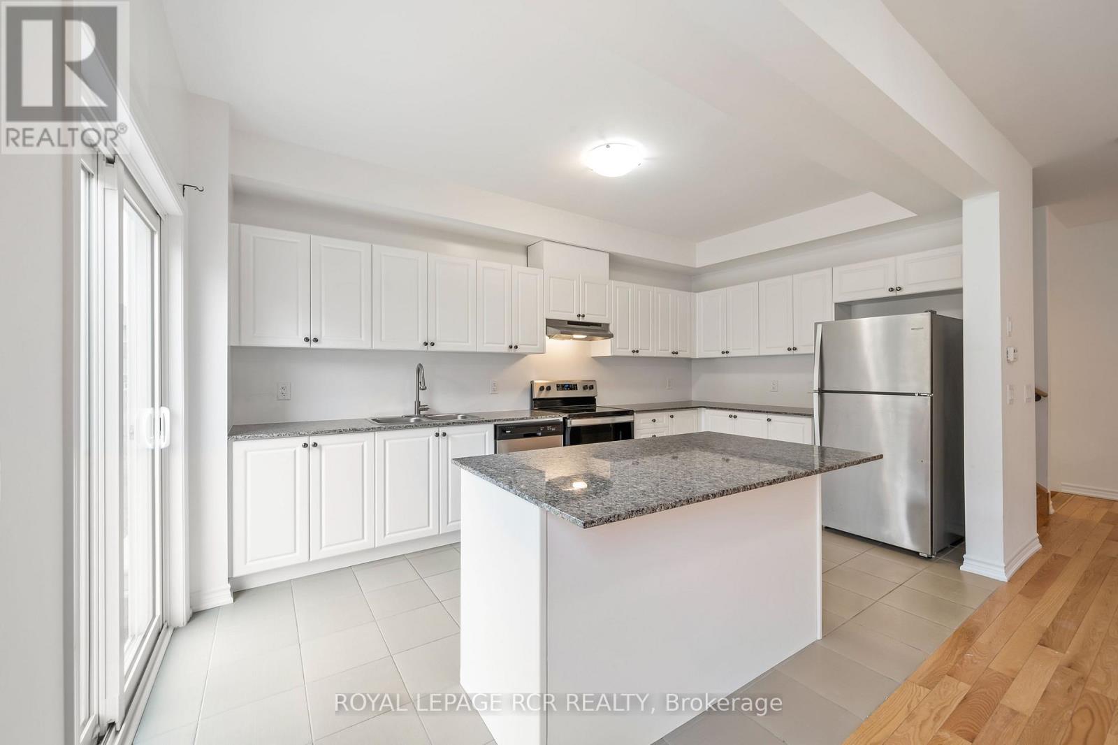 22 Fennell Street, Southgate, Ontario  N0C 1B0 - Photo 5 - X13024888