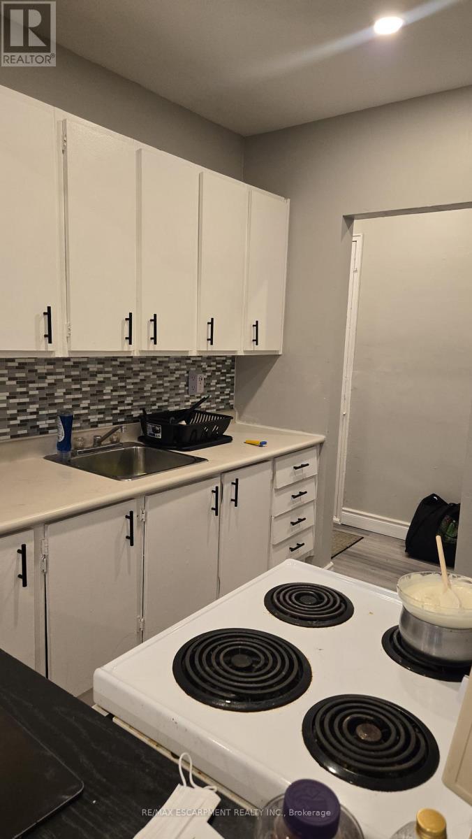 303 - 37 Mericourt Road, Hamilton, Ontario  L8S 2N5 - Photo 6 - X13024928