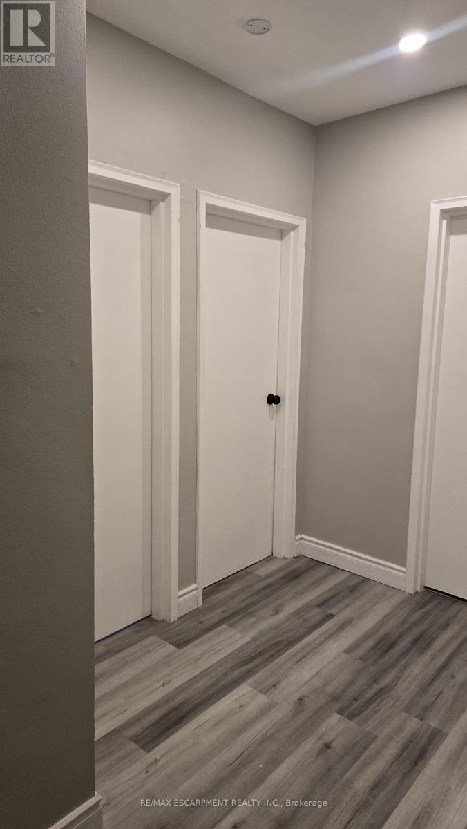 303 - 37 Mericourt Road, Hamilton, Ontario  L8S 2N5 - Photo 7 - X13024928