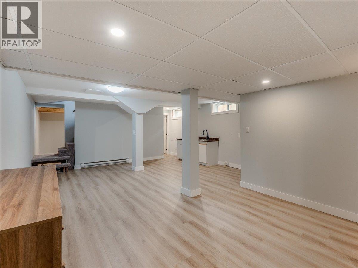 1727 Circle Street, Trail, British Columbia  V1R 1W8 - Photo 35 - 10383735