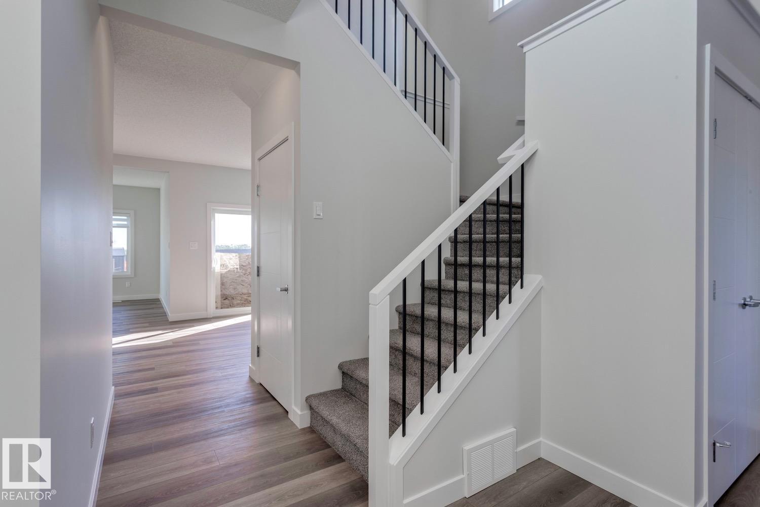 19007 20 Av Nw, Edmonton, Alberta  T6M 3E8 - Photo 18 - E4471688