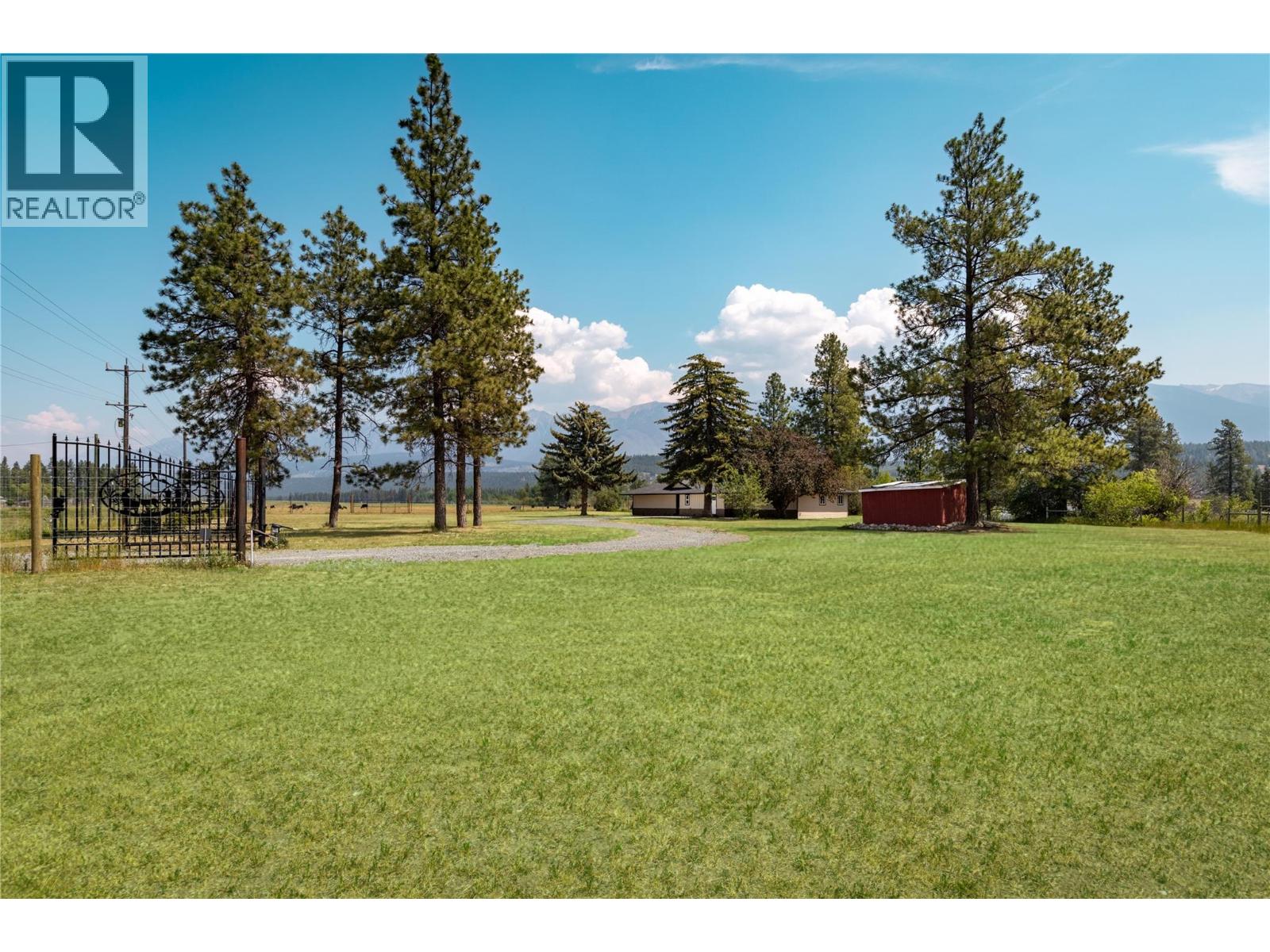 5496 93/95 Highway, Wasa, British Columbia  V0B 0A7 - Photo 40 - 10382734