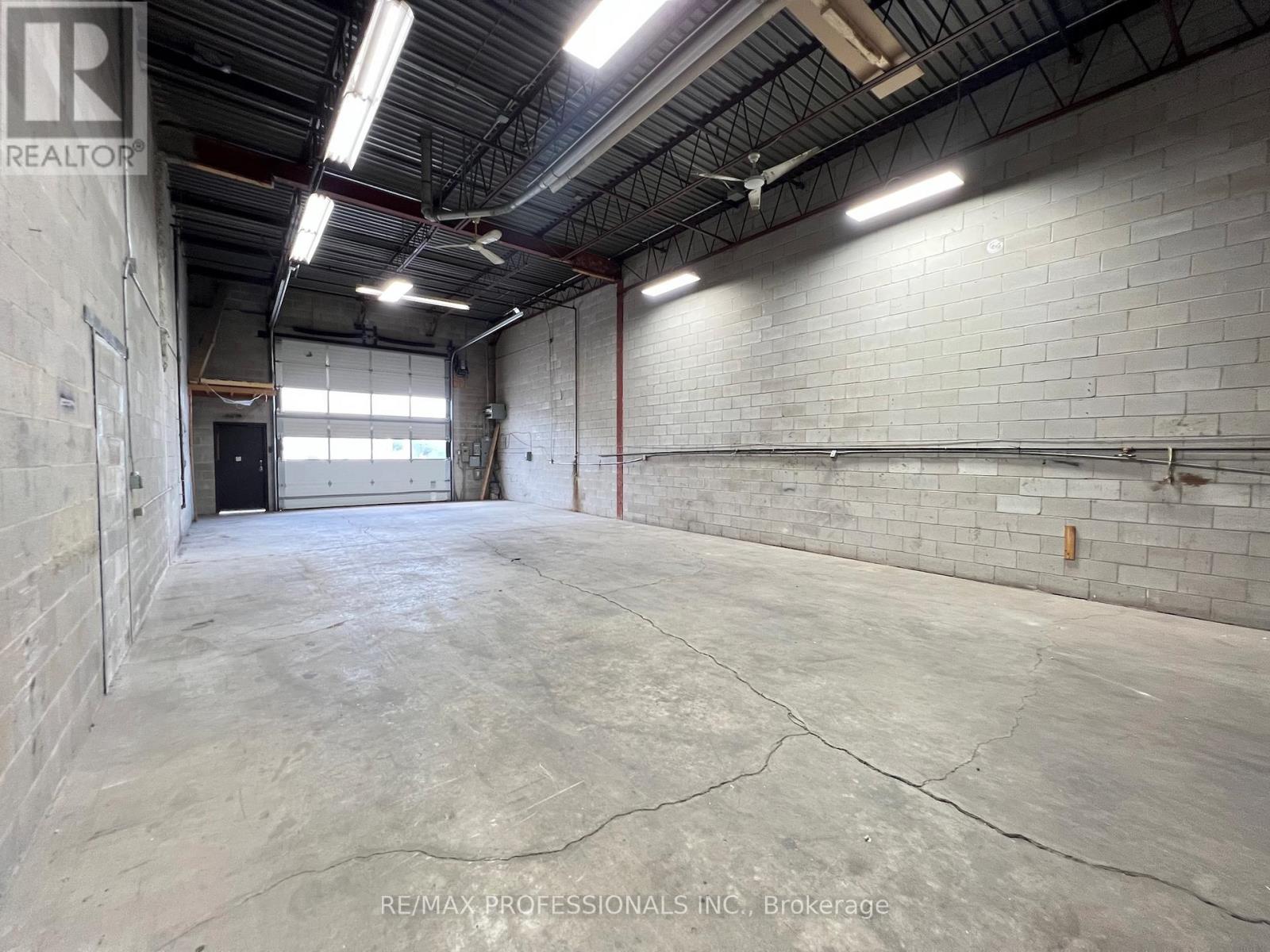 33 - 1310 Midway Boulevard, Mississauga, Ontario  L5T 2K5 - Photo 15 - W12899780