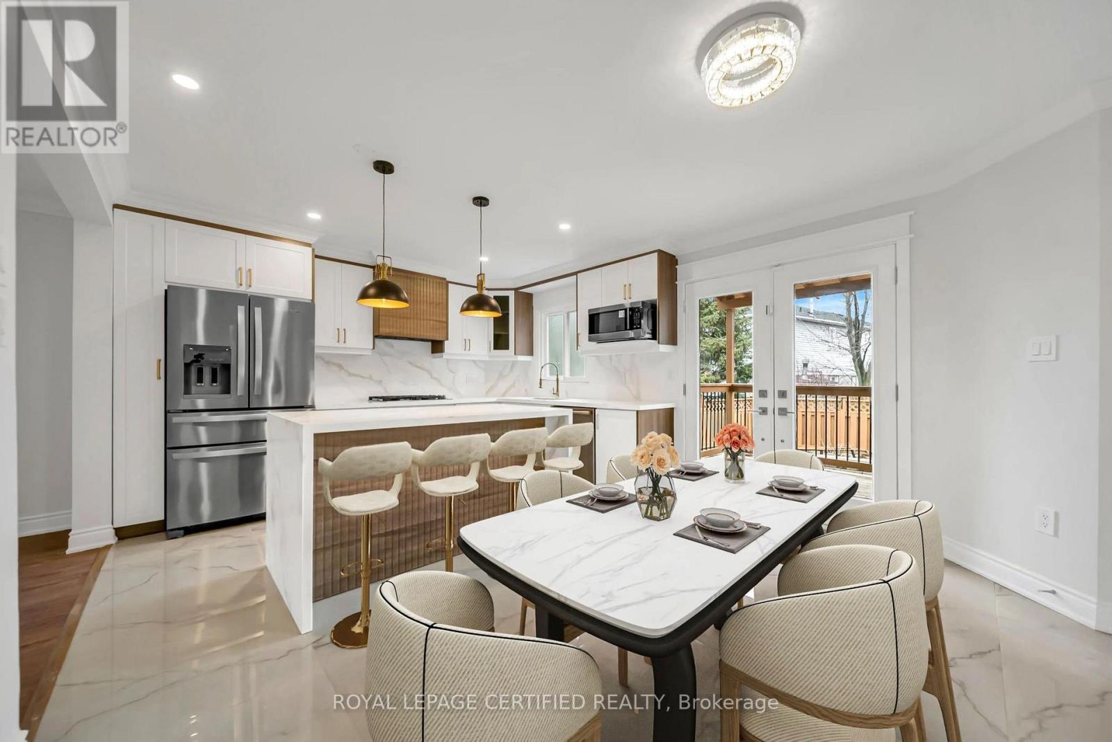 6062 Prairie Circle, Mississauga, Ontario  L5N 5C5 - Photo 11 - W13016756