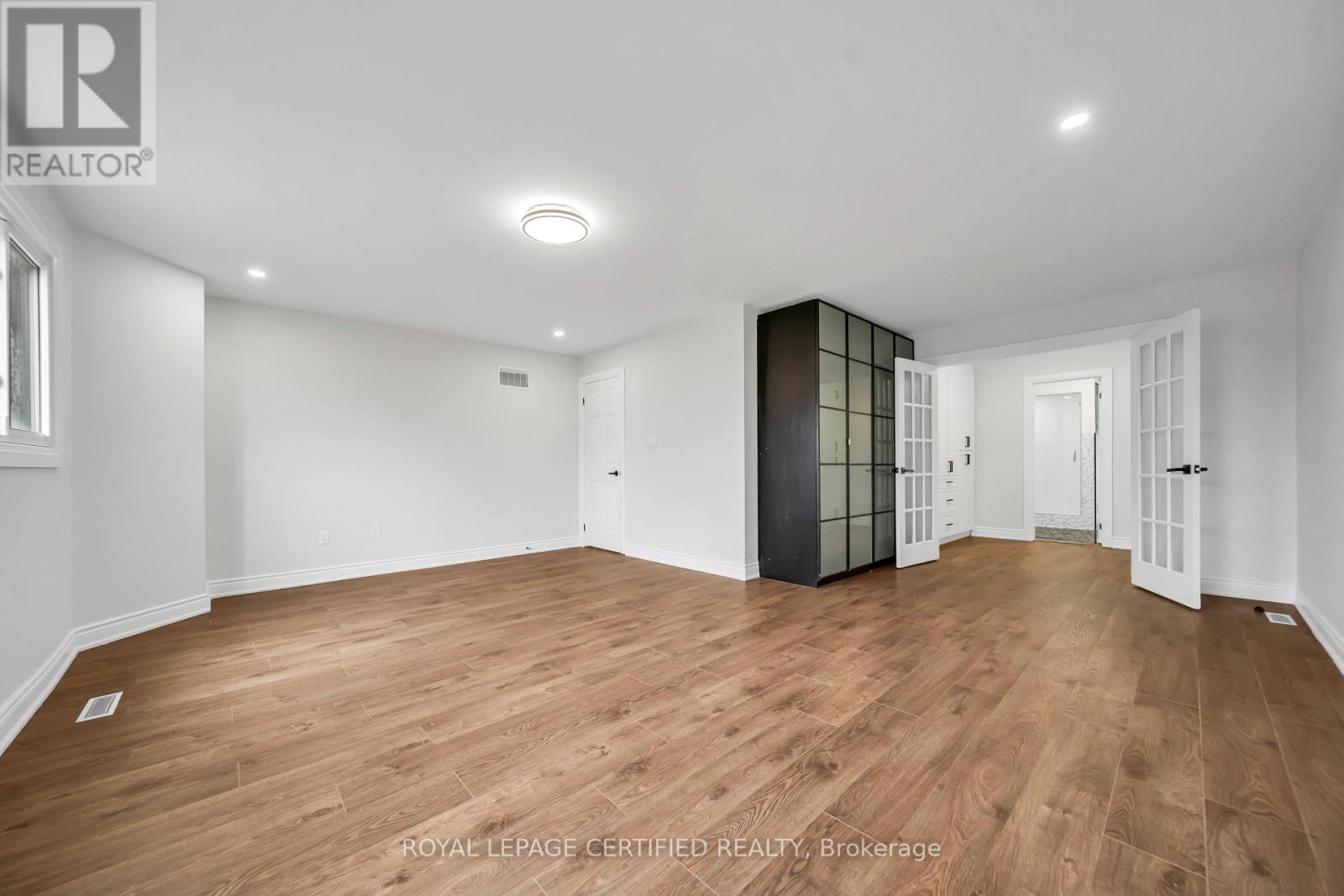 6062 Prairie Circle, Mississauga, Ontario  L5N 5C5 - Photo 21 - W13016756