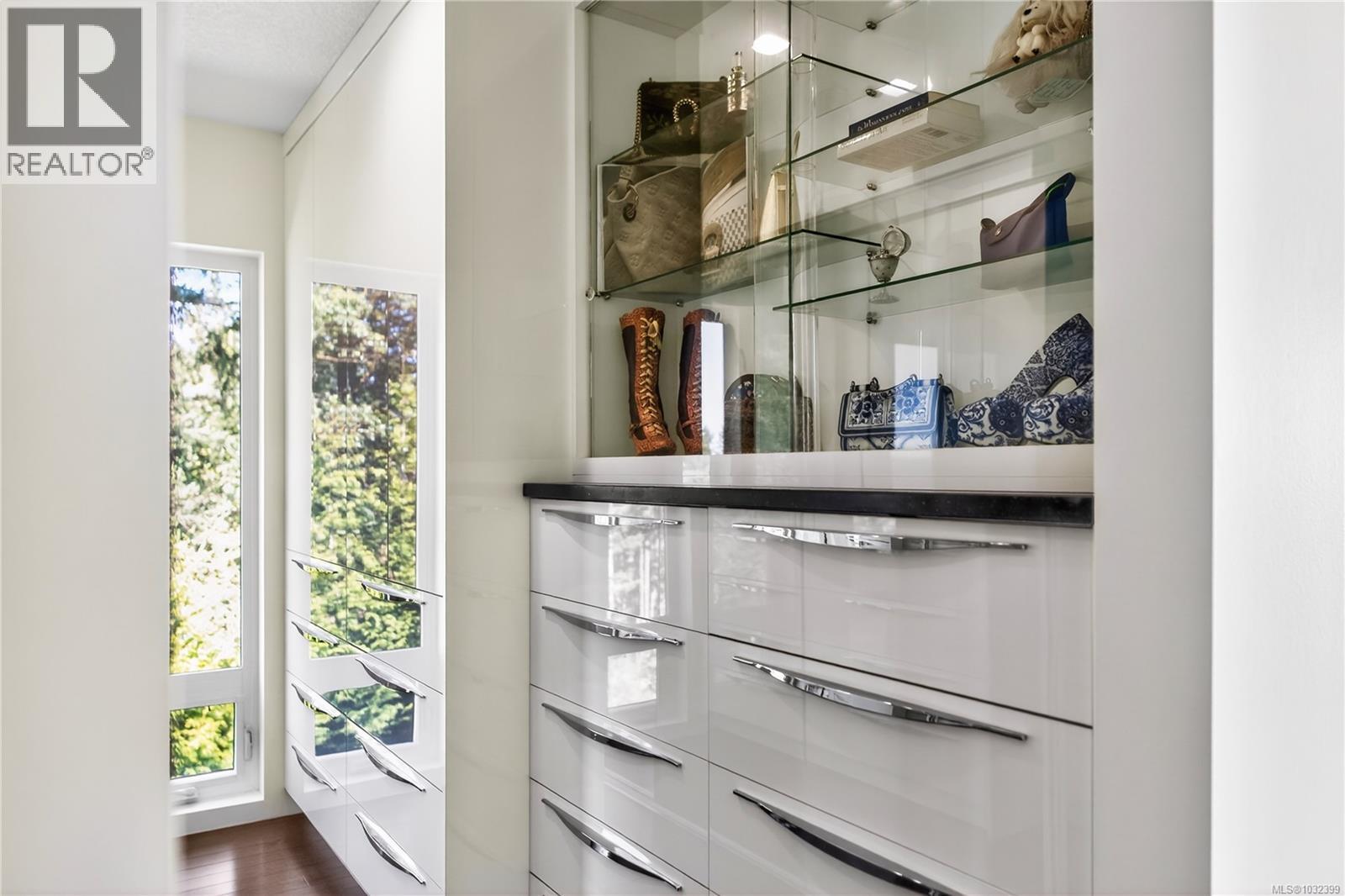 1214 College Dr, Nanaimo, British Columbia  V9R 6A4 - Photo 43 - 1032399